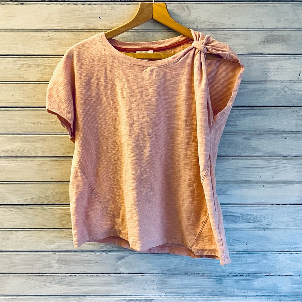 Deletta Anthropologie peach assymetrical t-shirt- Size Small